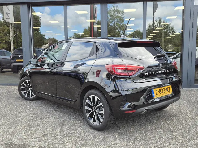 Mitsubishi Colt 1.0T MT Intense 2024 Benzine 6