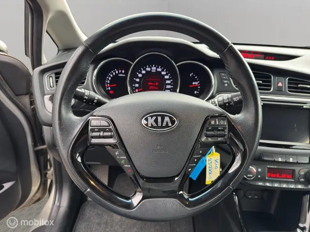 Kia cee'd Sportswagon 1.6 GDI Business Pack 2013 Benzine 8