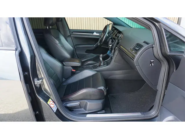 Volkswagen Golf 2.0 TSI 230pk GTI 2014 Benzine 10