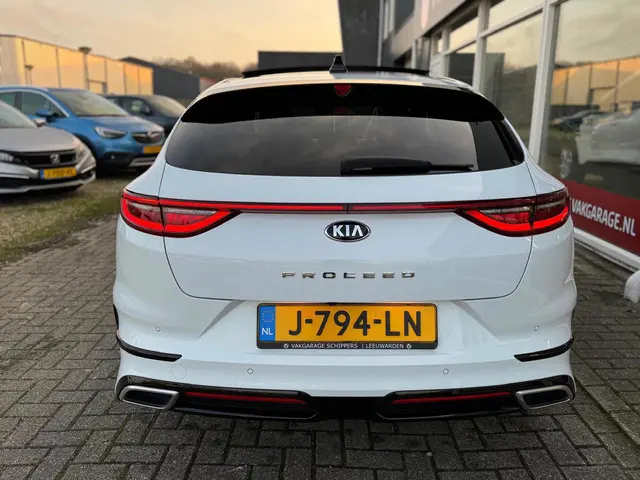 Kia ProCeed 1.0 T-GDI GT-Line 2020 Benzine 44