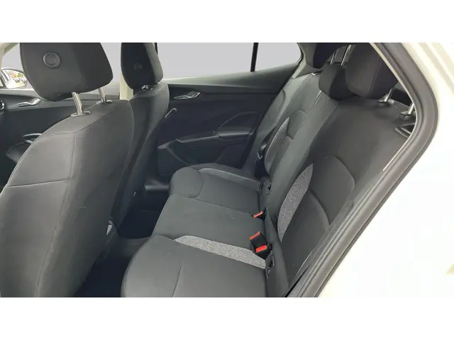 Škoda Fabia 1.0 TSI Active 2024 Benzine 25