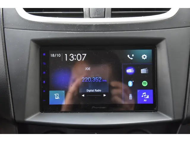 Suzuki Swift 1.2 Dynamic Automaat 2014 Benzine 11