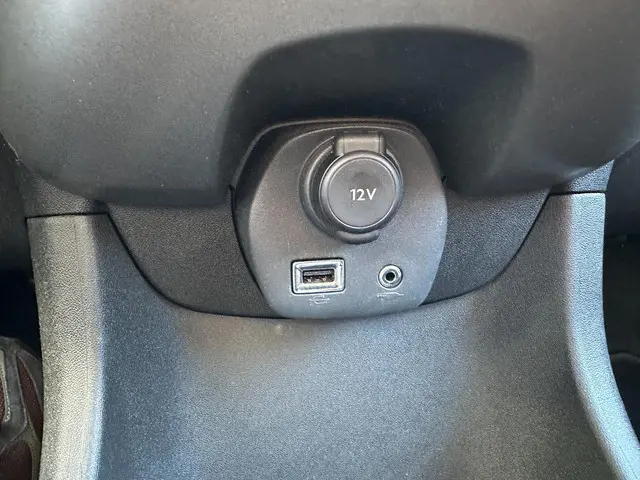 Peugeot 108 1.0 e-VTi Active NAP/AIRCO 2015 Benzine 11