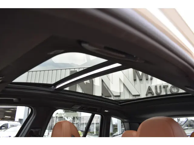 BMW X3 xDrive20i High Executive Edition 2019 Benzine 6