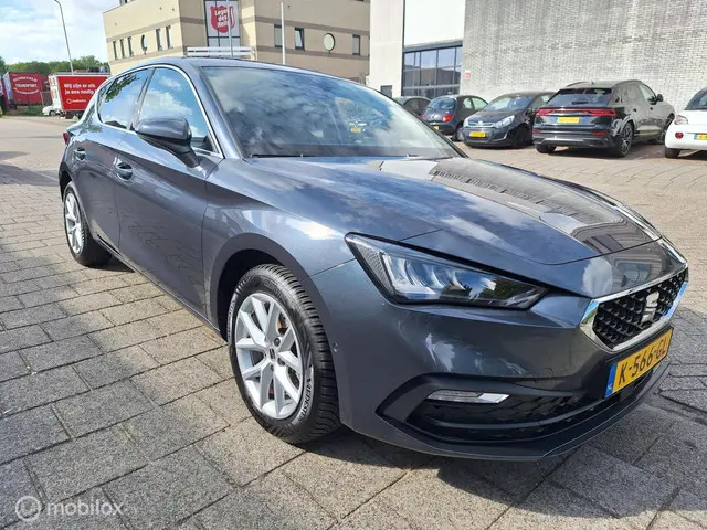 SEAT Leon 1.0 TSI STYLE Launch Edition 2020 Benzine 4