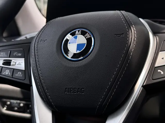 BMW X5 xDrive45e High Executive 2022 Hybride Benzine 33