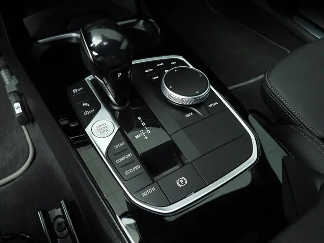 BMW 2 Serie Gran Coupe 220i 2022 Benzine 17