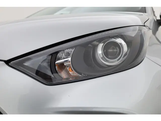 Toyota Yaris 1.5 Hybrid Active 2022 Hybride Benzine 38