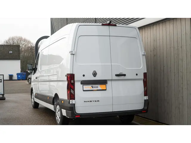 Renault Master T35 2.0 dCi 150 L3H2 Advance 2024 Diesel 7