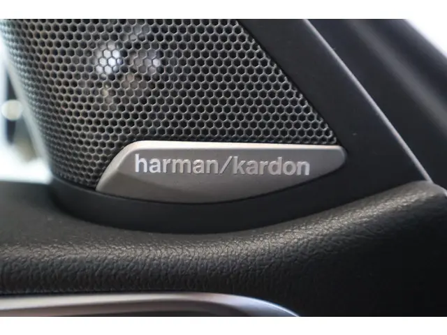 BMW 4 Serie 420i 2021 Benzine 23