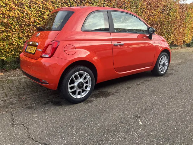 Fiat 500 1.0 Hybrid 15" lmv Carplay 2021 Benzine 6