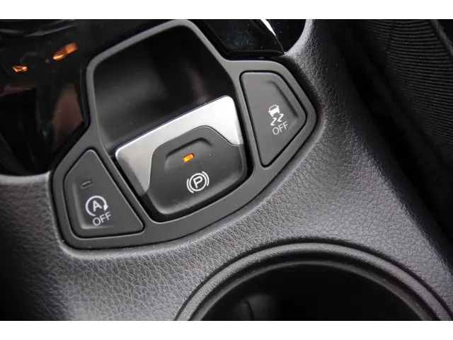 Jeep Compass 1.4 MultiAir Night Eagle 2019 Benzine 11