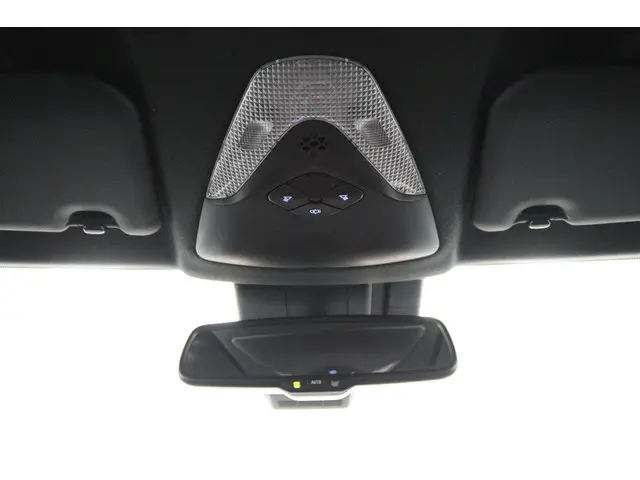 Toyota C-HR 1.8 Hybrid Bi-Tone 2018 Hybride Benzine 32