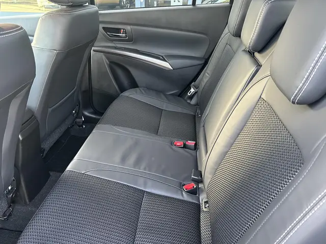 Suzuki S-Cross 1.5 Hybrid Style 2024 Hybride Benzine 25