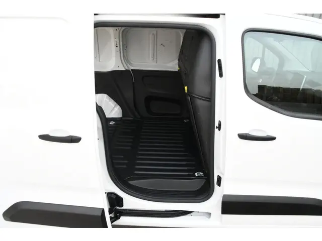 Citroën Berlingo 1.2 PureTech Club 2020 Benzine 6