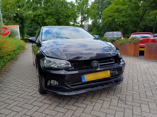 Volkswagen Polo 1.0 MPI Comfortline 2020 Benzine 21