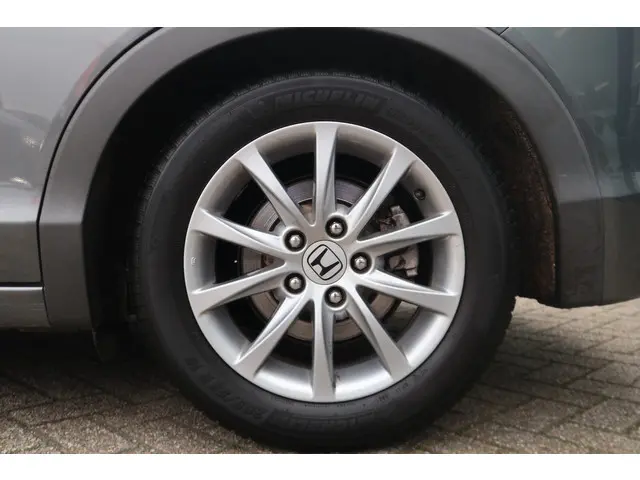 Honda Civic 1.8 Sport 2012 Benzine 34