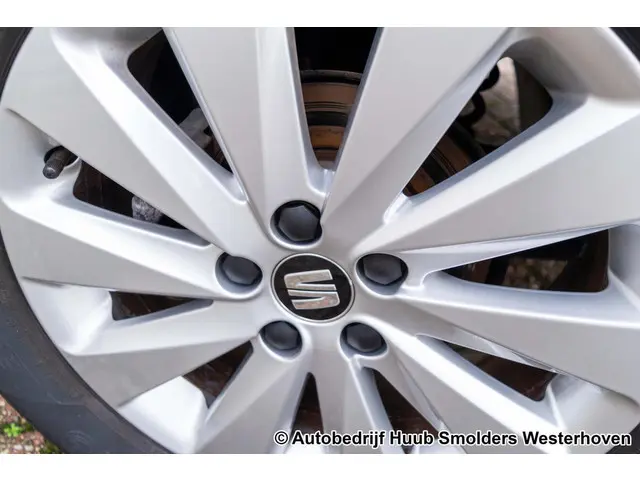 SEAT Arona 1.0 TSI Xcellence 2019 Benzine 12