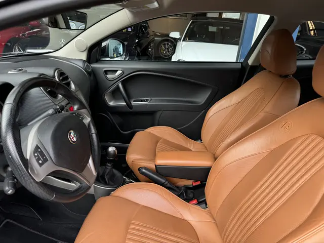 Alfa Romeo MiTo 1.3 JTDm ECO Distinctive 2013 Diesel 7