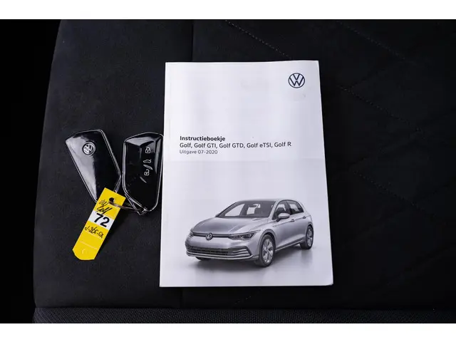 Volkswagen Golf 1.0 TSI Life 2020 Benzine 56