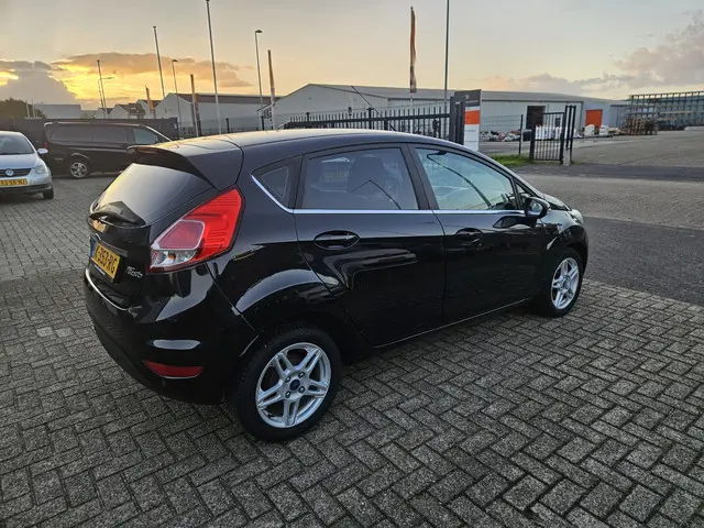 Ford Fiesta 1.0 EcoBoost Titanium 2013 Benzine 4