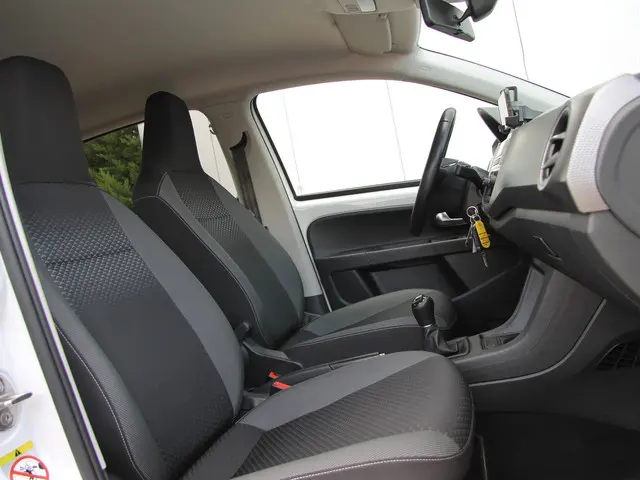 Volkswagen up! 1.0 Active 5drs. Clima | Apps 2021 Benzine 14