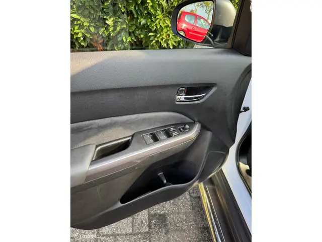 Suzuki Vitara 1.4 Boosterjet Stijl 2019 Benzine 15