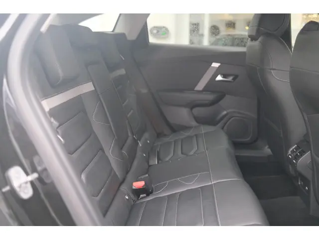 Citroën C4 PT 130 Shine 2021 Benzine 11