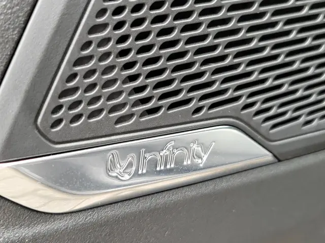 Lynk & Co 01 1.5 2025 Hybride Benzine 45