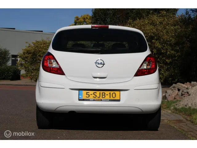 Opel Corsa 1.2 EcoFlex Design Edition 2013 Benzine 5