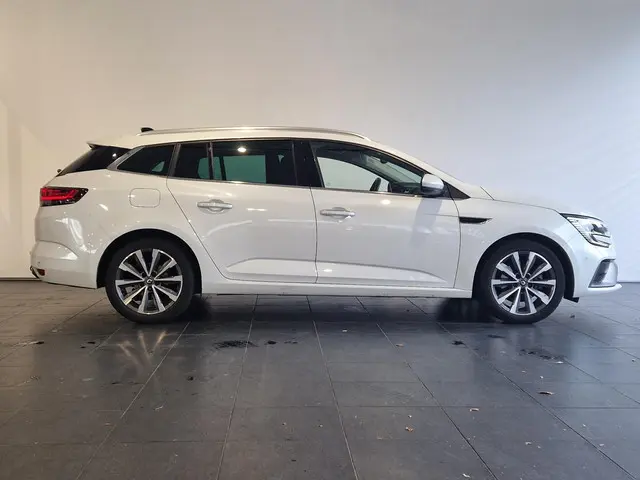 Renault Mégane Estate 1.3 TCe R.S. Line 2021 Benzine 20