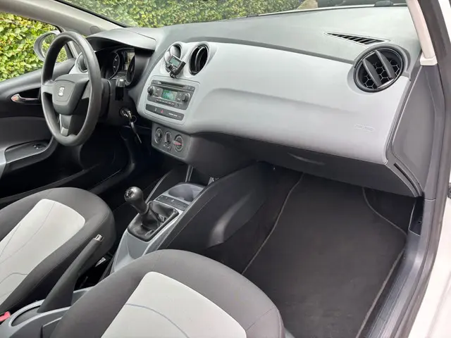 SEAT Ibiza ST 1.2 TDI Businessline 2013 Diesel 17