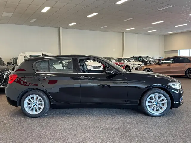 BMW 1 Serie 116i 2019 Benzine 6