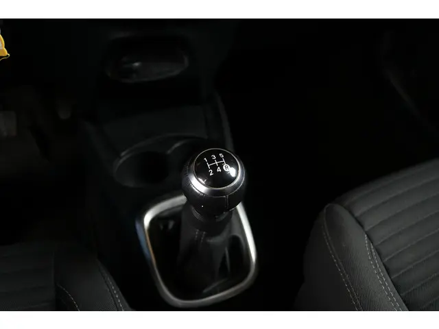 Toyota Yaris 1.0 VVT-i Comfort 2017 Benzine 16