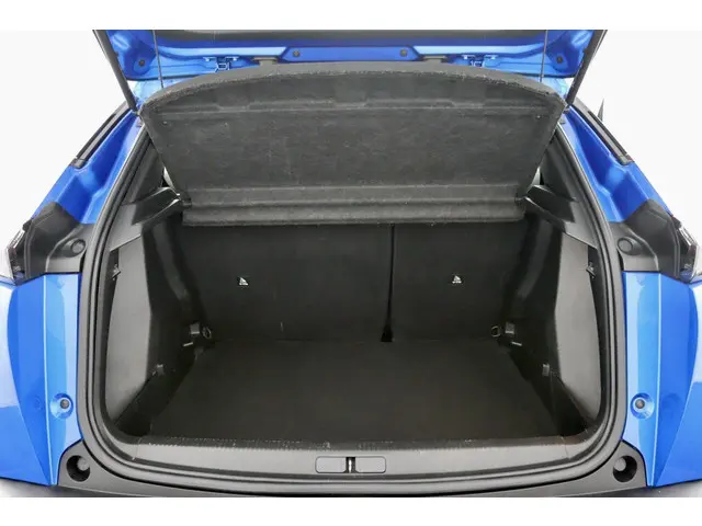 Peugeot 2008 1.2 PureTech Active blauw 2021 Benzine 33