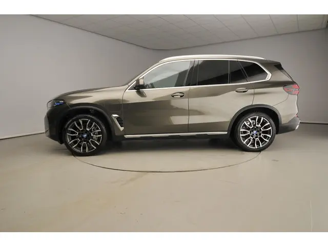 BMW X5 xDrive50e 2024 Hybride Benzine 2
