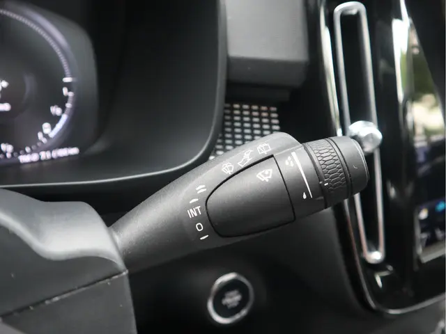 Volvo XC40 1.5 T5 Recharge 2021 Hybride Benzine 59