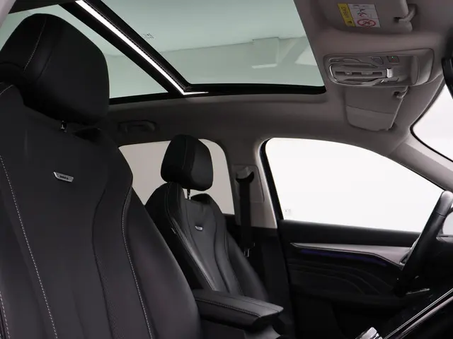 MG Marvel R LUXURY 70 kWh *BTW* 2022 Elektrisch 12
