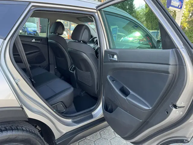 Hyundai Tucson 1.6 GDi i-Motion 2018 Benzine 20