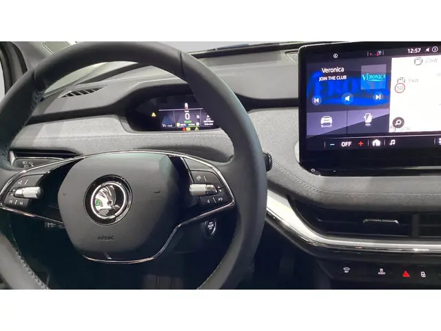 Škoda Enyaq iV 132 kW / 180 pk SUV 2024 Elektrisch 13