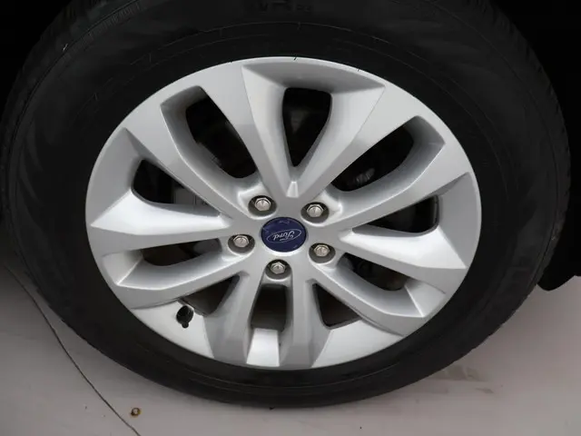 Ford Kuga 1.5 150 PK TITANIUM + TREKHAAK 2015 Benzine 10