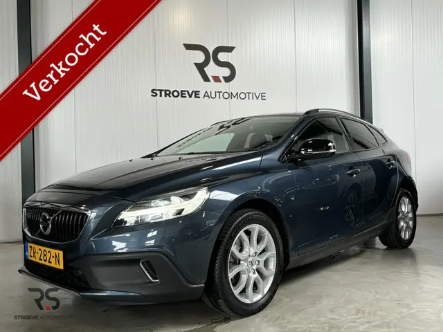 Volvo V40 3