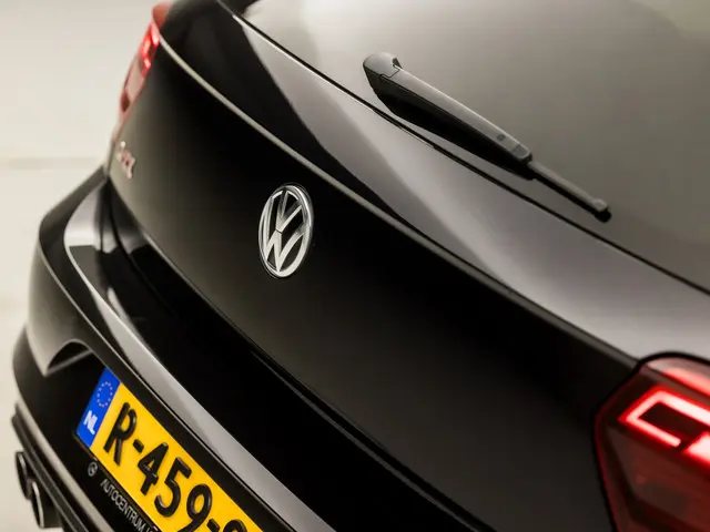 Volkswagen Polo 2.0 TSI GTI 2018 Benzine 27