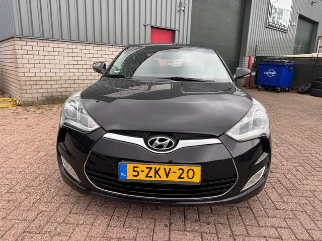 Hyundai Veloster 1.6 GDI i-Catcher 2012 Benzine 8