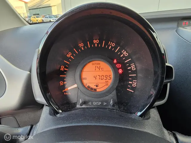 Peugeot 108 1.0 e-VTi Active! Trekhaak! 47DKM! 2016 Benzine 8