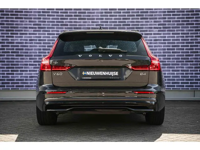 Volvo V60 2.0 B4 Plus Dark 2023 Benzine 10