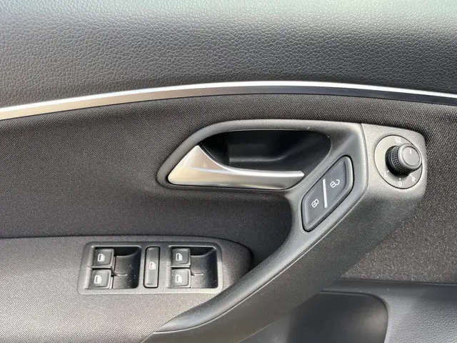 Volkswagen Polo 1.0 Comfortline Edition 2016 Benzine 11