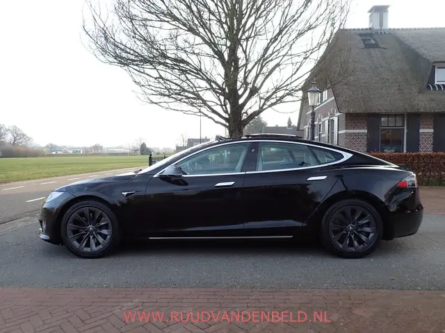 Tesla Model S 75D 2018 Elektrisch 6