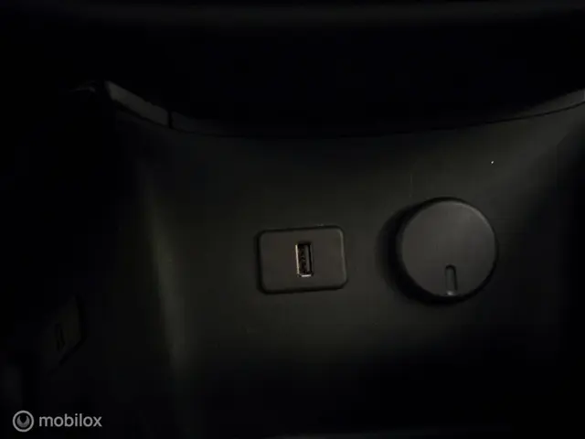 Opel ADAM 1.4 Slam Black Favourite 2015 Benzine 19