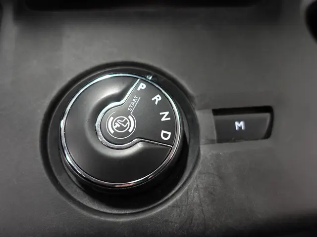 Opel Combo 130PK Automaat L1H1 2023 Diesel 23